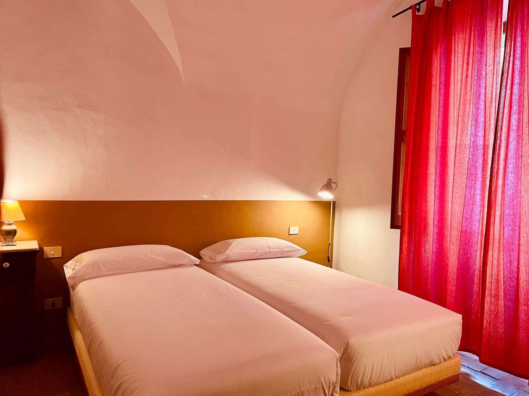 Apartaments Can Gibert 카스테요 뎀푸리에스 외부 사진